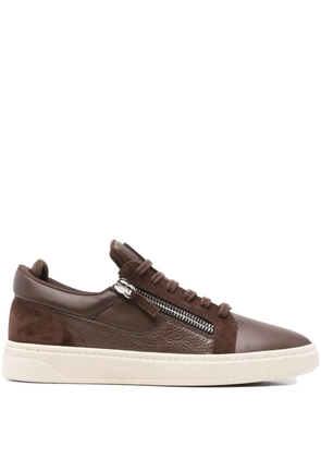 Giuseppe Zanotti zip-detail sneakers - Brown
