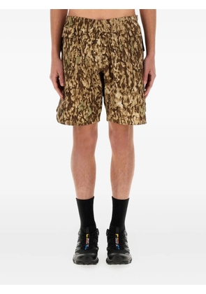 SOUTH2 WEST8 camouflage-print shorts - Brown