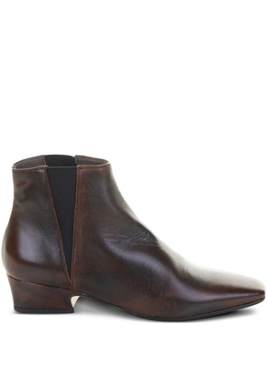 lorena paggi square-toe chelsea boots - Brown