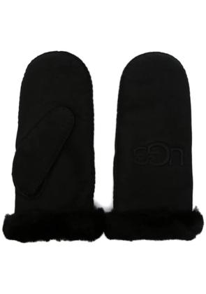 UGG logo-embroidered shearling mittens - Black