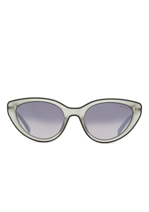 GUESS EYEWEAR cat-eye sunglasses - Grey