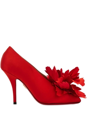 Ferragamo 90mm flower-appliqué satin pumps - Red