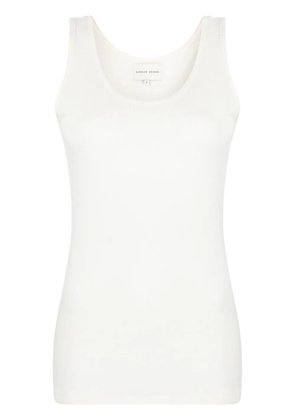 LouLou de Saison scoop-neck ribbed tank top - White