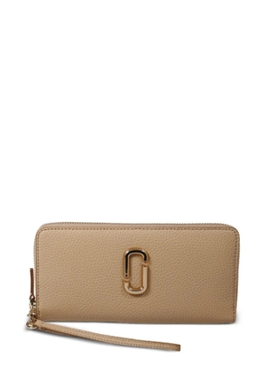 Marc Jacobs logo-plaque zipped wallet - Neutrals