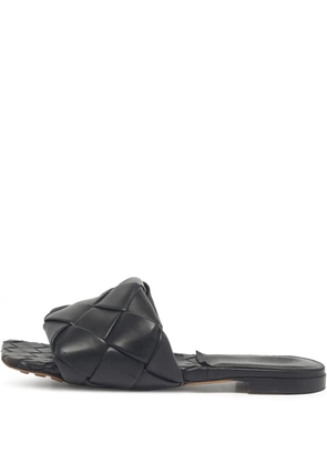 Bottega Veneta Pre-Owned Lido woven-leather flat sandals - Black