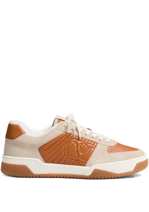 Valentino Garavani logo-detail low-top sneakers - Neutrals