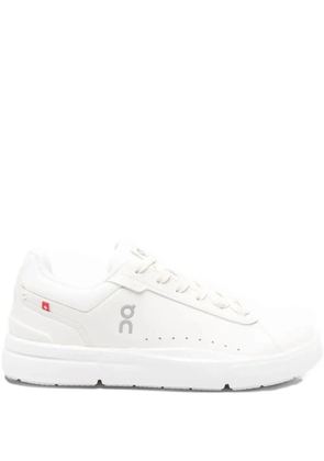 On Running The Roger Advantage sneakers - White