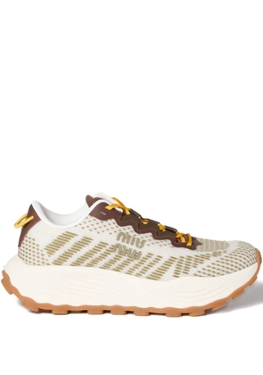 Miu Miu mesh-panelled sneakers - Brown