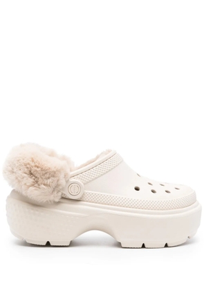 Crocs faux-fur platform clogs - Neutrals