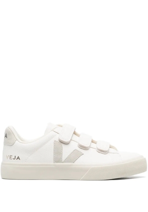 VEJA Recife Chromefree touch-strap sneakers - White