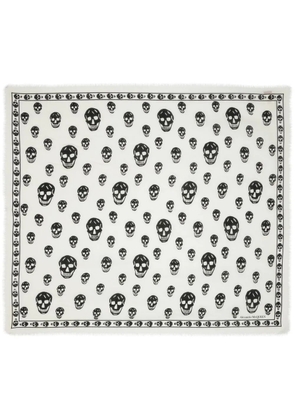 Alexander McQueen skull-print wool scarf - White
