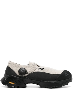 ROA Pala panelled sneakers - White