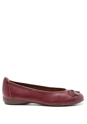 Sarah Chofakian France pebbled ballerina shoes - Red
