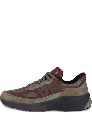 New Balance 990v6 panelled sneakers - Brown