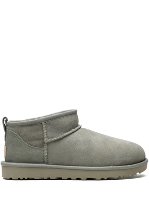 UGG Classic Ultra Mini shearling boots - Grey