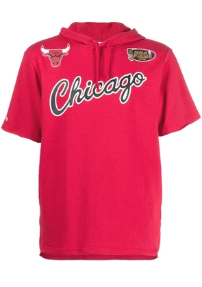 Mitchell & Ness logo-print short-sleeved hoodie - Red