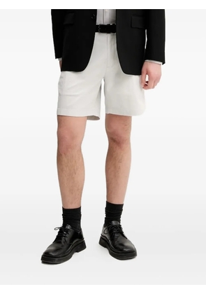 Theory welt-pockets chino shorts - White