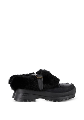 032c Trace clogs - Black
