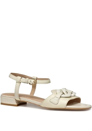 Geox chain-embellished ankle-strap flat sandals - White