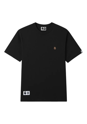 FINGERCROXX logo-appliqué T-shirt - Black