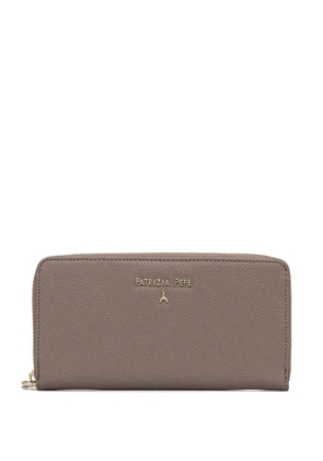 Patrizia Pepe logo-lettering wallet - Neutrals