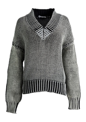 Vaquera V-neck ribbed sweater - Black