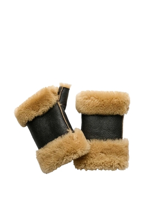 OUR LEGACY shearling gloves - Brown