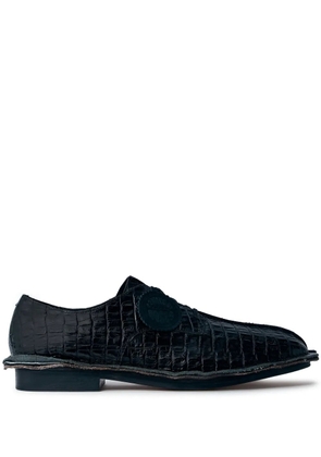 Martine Rose crocodile-embossed lace-up shoes - Black