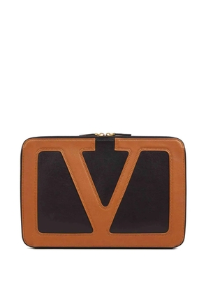 Valentino Garavani embossed-logo leather card holder - Black