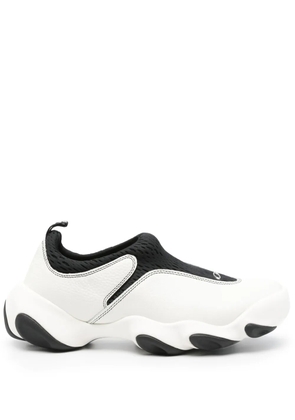 Oakley leather sneakers - White