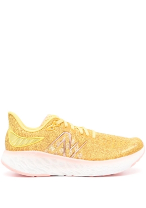 New Balance Fresh Foam lace-up sneakers - Yellow