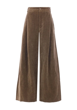 Uma Wang dart-detail velvet trousers - Brown