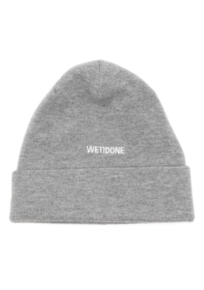 We11done logo-embroidered wool beanie - Grey