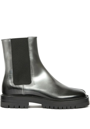 Maison Margiela Tabi County split-toe chelsea boots - Black
