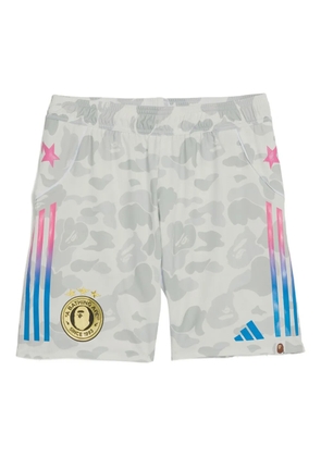 adidas camouflage-print football shorts - Grey