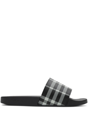 Burberry checkered slides - Black