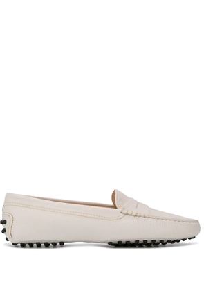 Tod's Gommino driving shoes - White