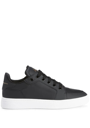 Giuseppe Zanotti GZ94 lace-up low-top sneakers - Black
