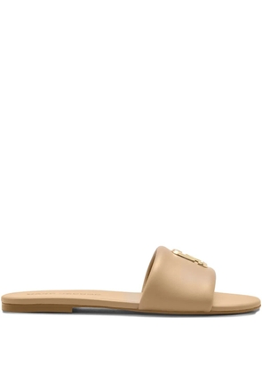 Marc Jacobs The Snapshot slides - Neutrals