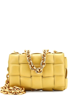 Bottega Veneta Pre-Owned Cassette Chain Padded Maxi Intrecciato Leather crossbody bag - Yellow
