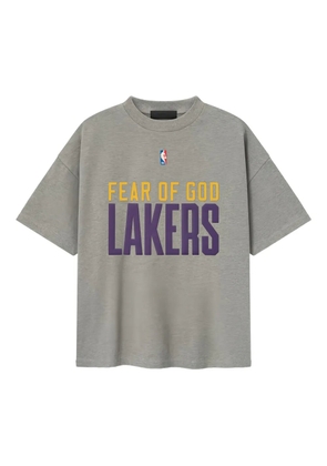 FEAR OF GOD ESSENTIALS crewneck graphic T-shirt - Grey