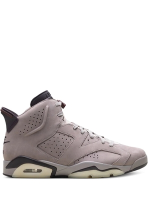 Jordan xx A Ma Maniére Air Jordan 6 Retro SP perforated-detail sneakers - Purple