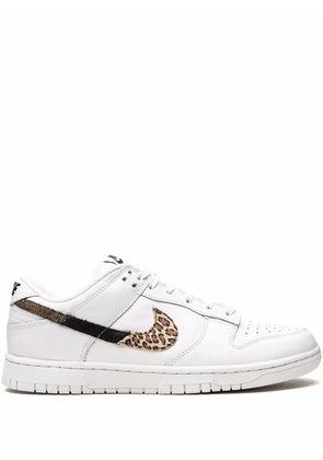 Nike Dunk Low SE 'Animal Instinct' sneakers - White