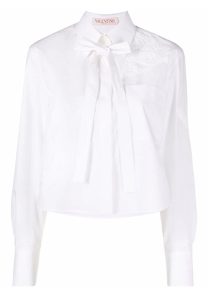 Valentino Garavani appliqué cropped shirt - White