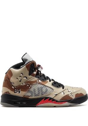 Jordan Air Jordan 5 Retro Supreme 'Camo' sneakers - Neutrals