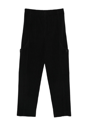 Issey Miyake pleated straight-leg trousers - Black