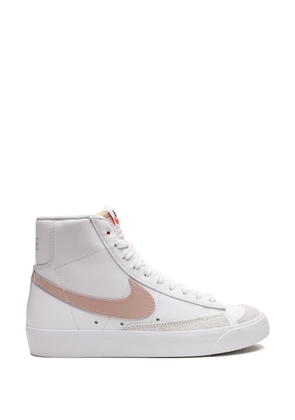 Nike Blazer Mid 77 'White/Pink Oxford/Black' sneakers