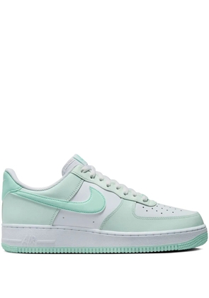 Nike Air Force 1 'Mint Foam' sneakers - Green