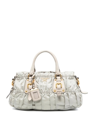 Prada Pre-Owned 2010-2025 Tessuto Gaufre satchel - Brown