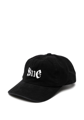 We11done logo-embroidered cap - Black